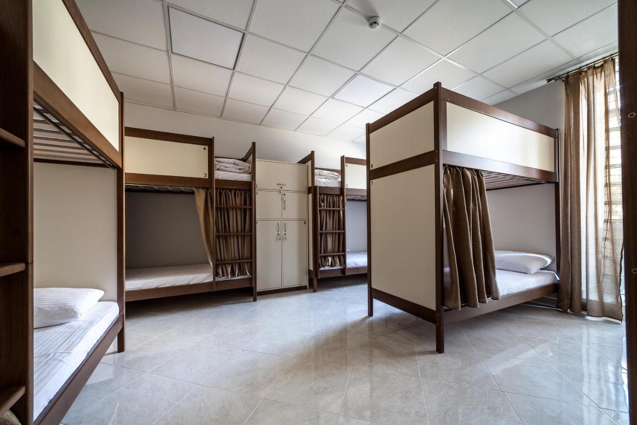 Ostriv Hostel Lviv Luaran gambar