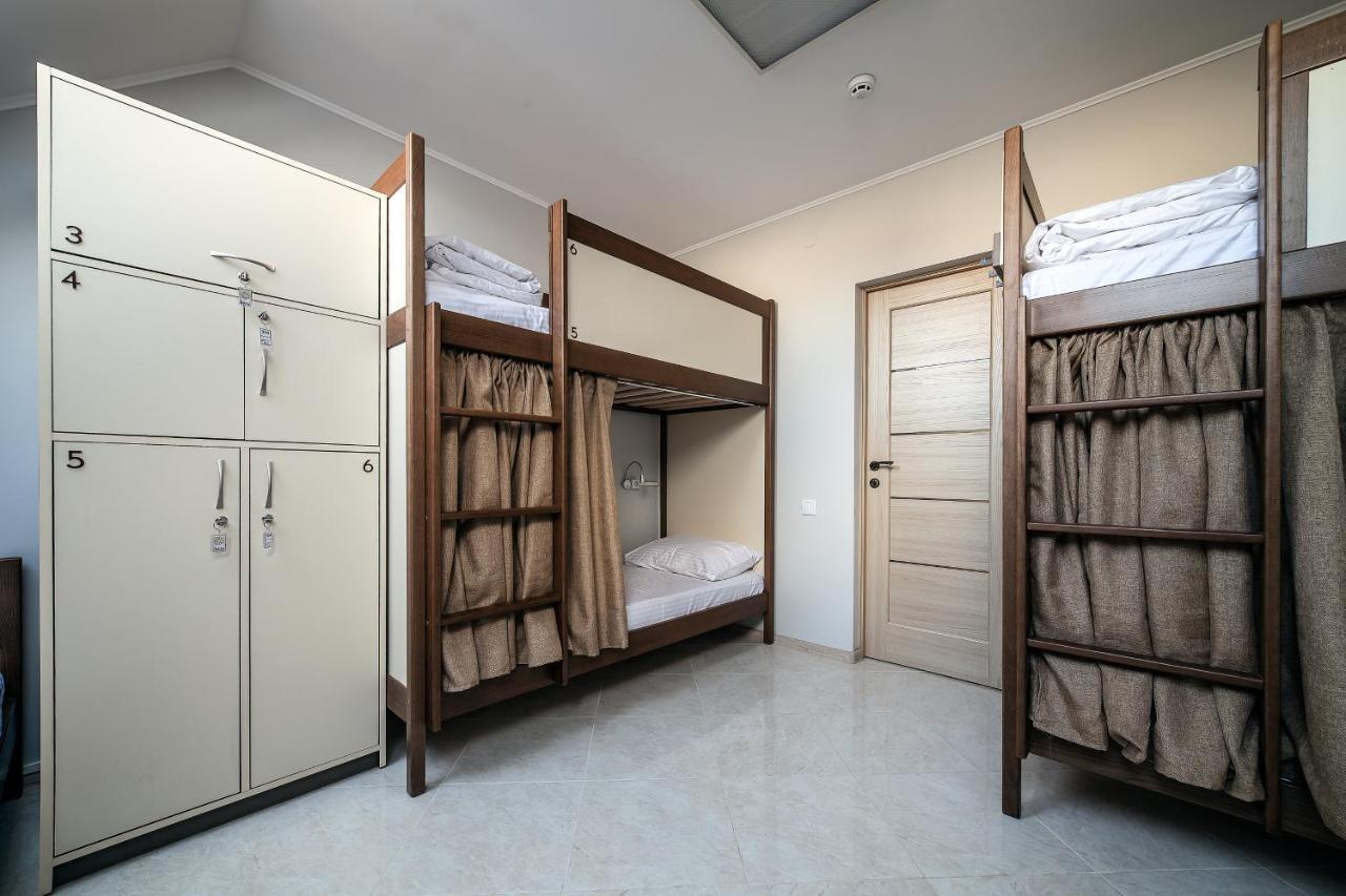 Ostriv Hostel Lviv Luaran gambar