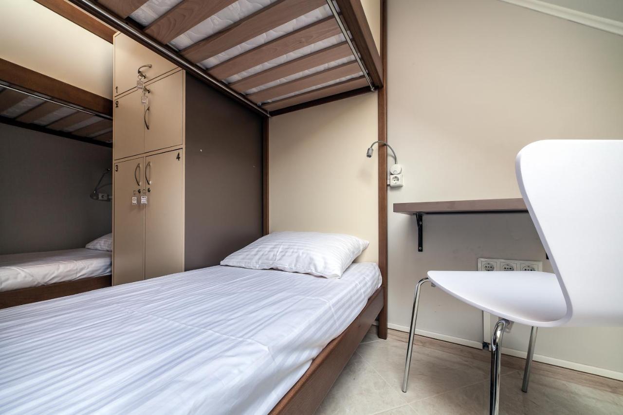 Ostriv Hostel Lviv Luaran gambar