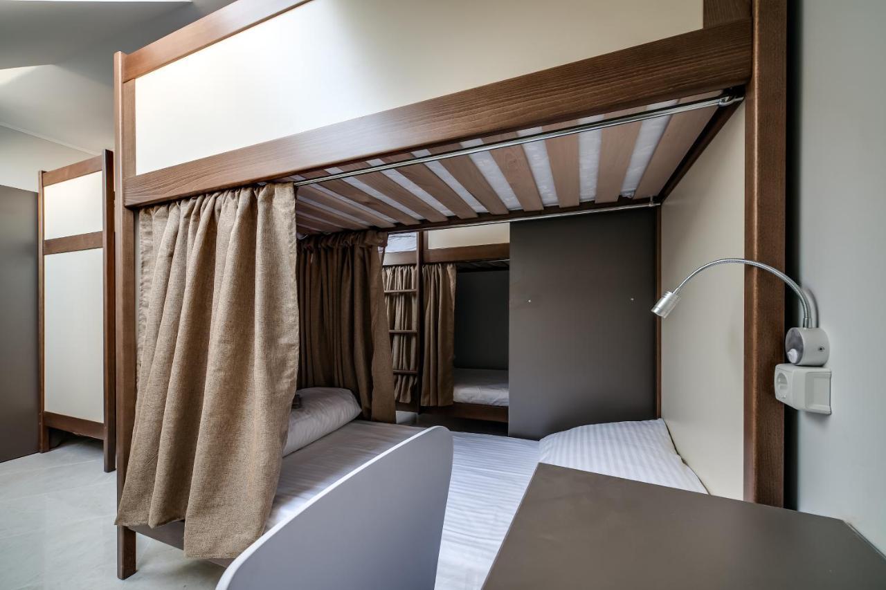 Ostriv Hostel Lviv Luaran gambar