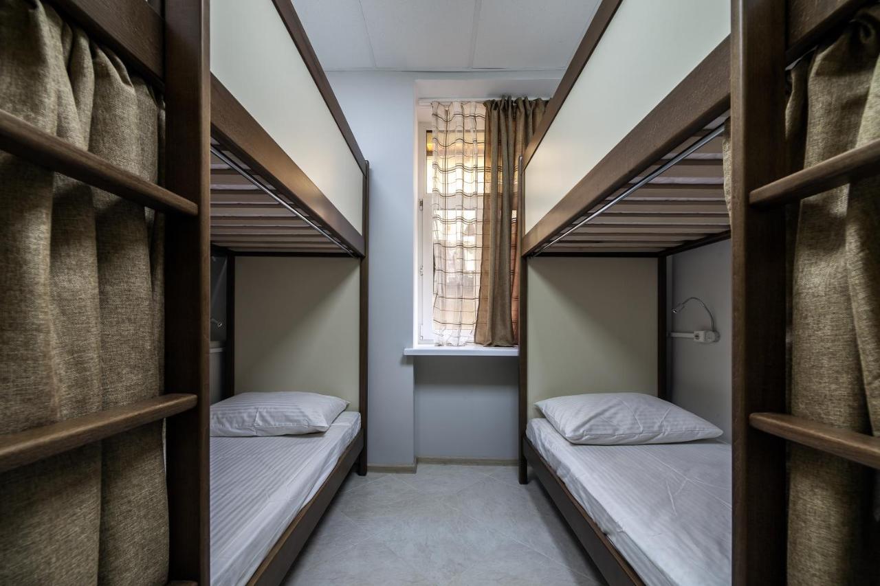 Ostriv Hostel Lviv Luaran gambar