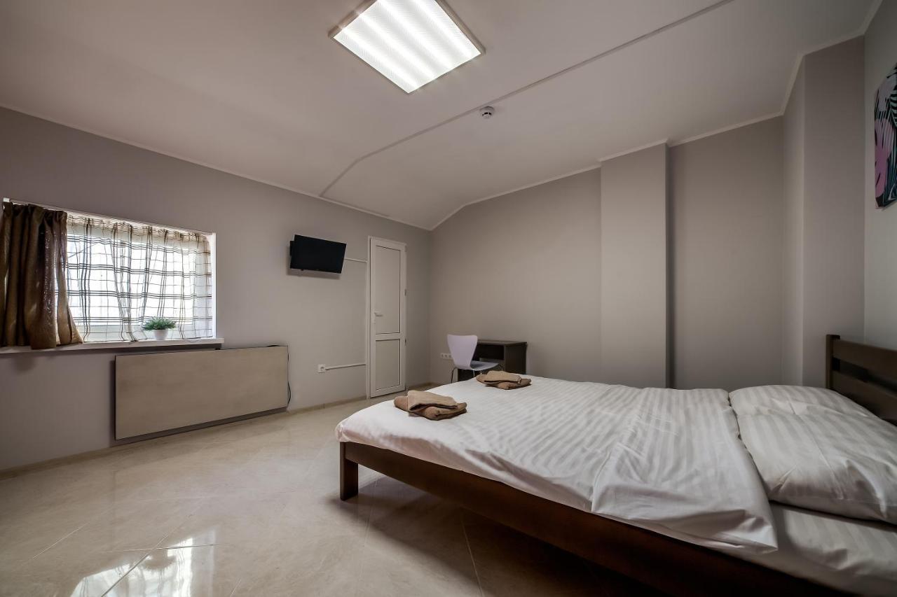 Ostriv Hostel Lviv Luaran gambar