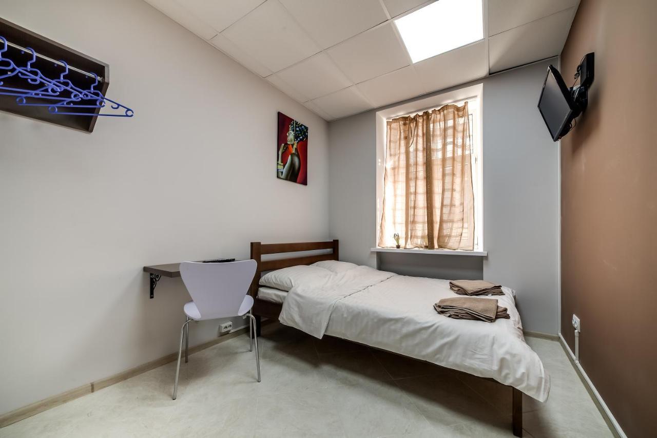 Ostriv Hostel Lviv Luaran gambar