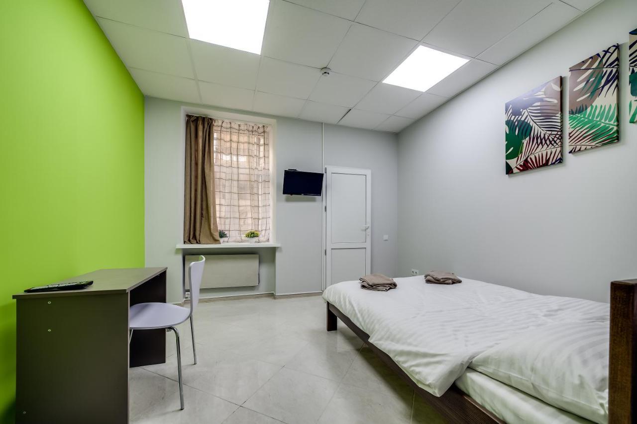 Ostriv Hostel Lviv Luaran gambar