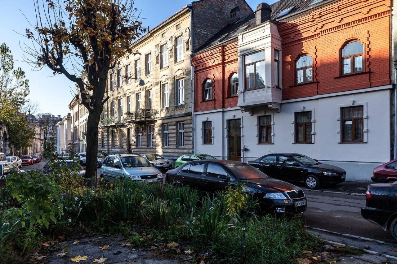 Ostriv Hostel Lviv Luaran gambar